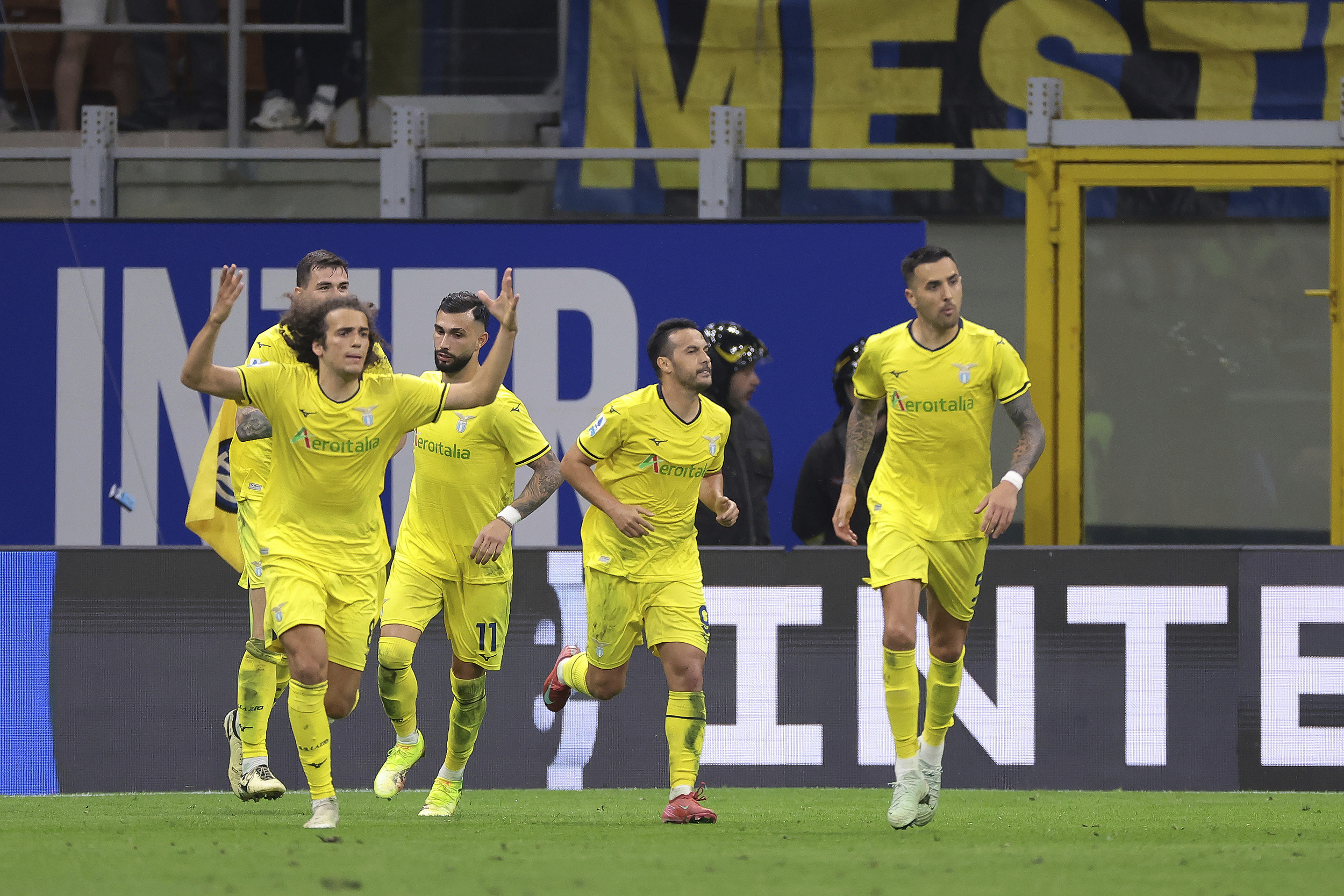 窗口期体能课后，AC米兰状态回暖备战欧冠，信心回归，赛程密集仍需轮换的简单介绍